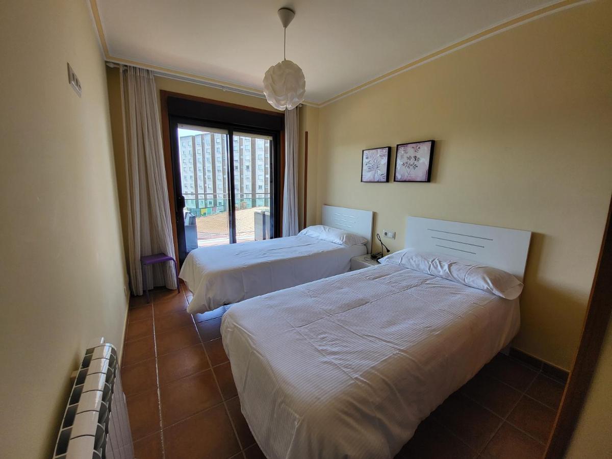 Apartamento Antopa Con Entrada Directa A La Playa - Karkava Travel Sanxenxo Ngoại thất bức ảnh